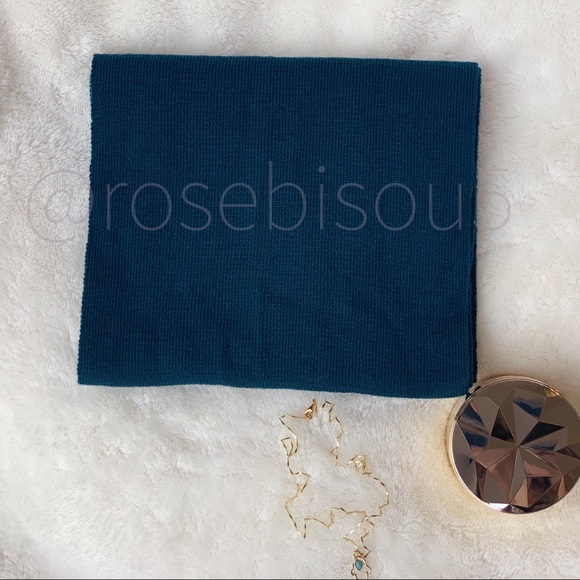🧣♥️Luxe Knit Infinity Scarf TEAL - Picture 3 of 7